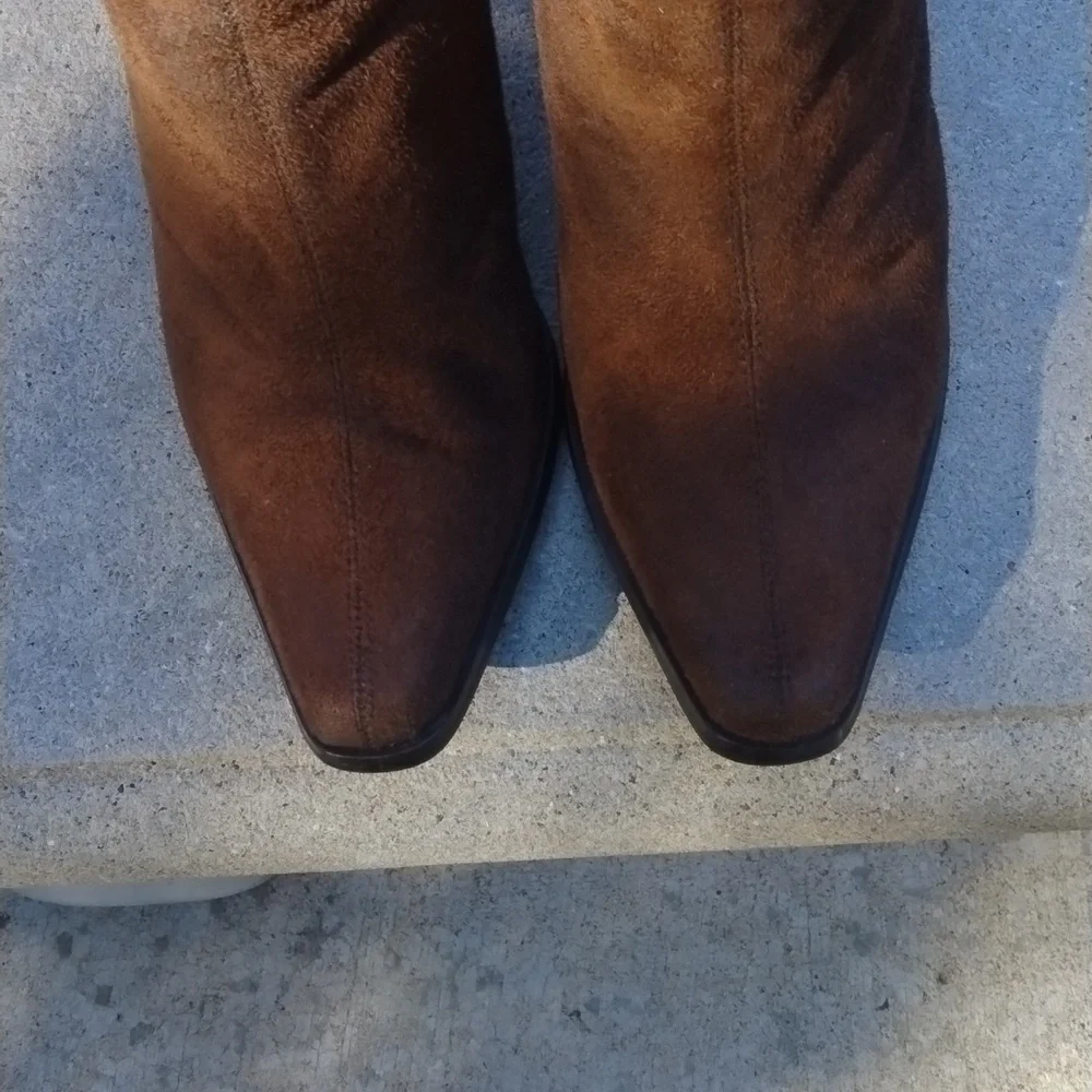 Splash Brown Suede Ankle Fashion Boots, size 7.5-8